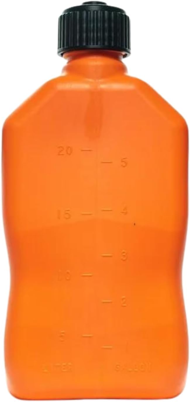 5.5 Gallon Utility Container 2 Pack with Hoses M313867